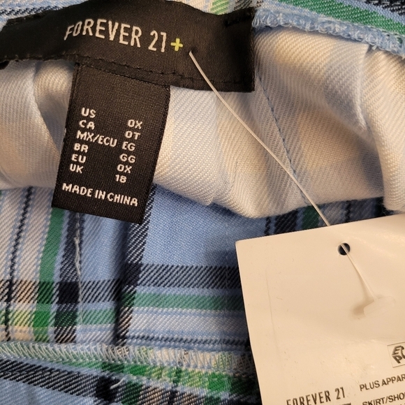 Forever 21+ Reworked Plaid Mini Skirt, NWT, Size 0X - Picture 10 of 12